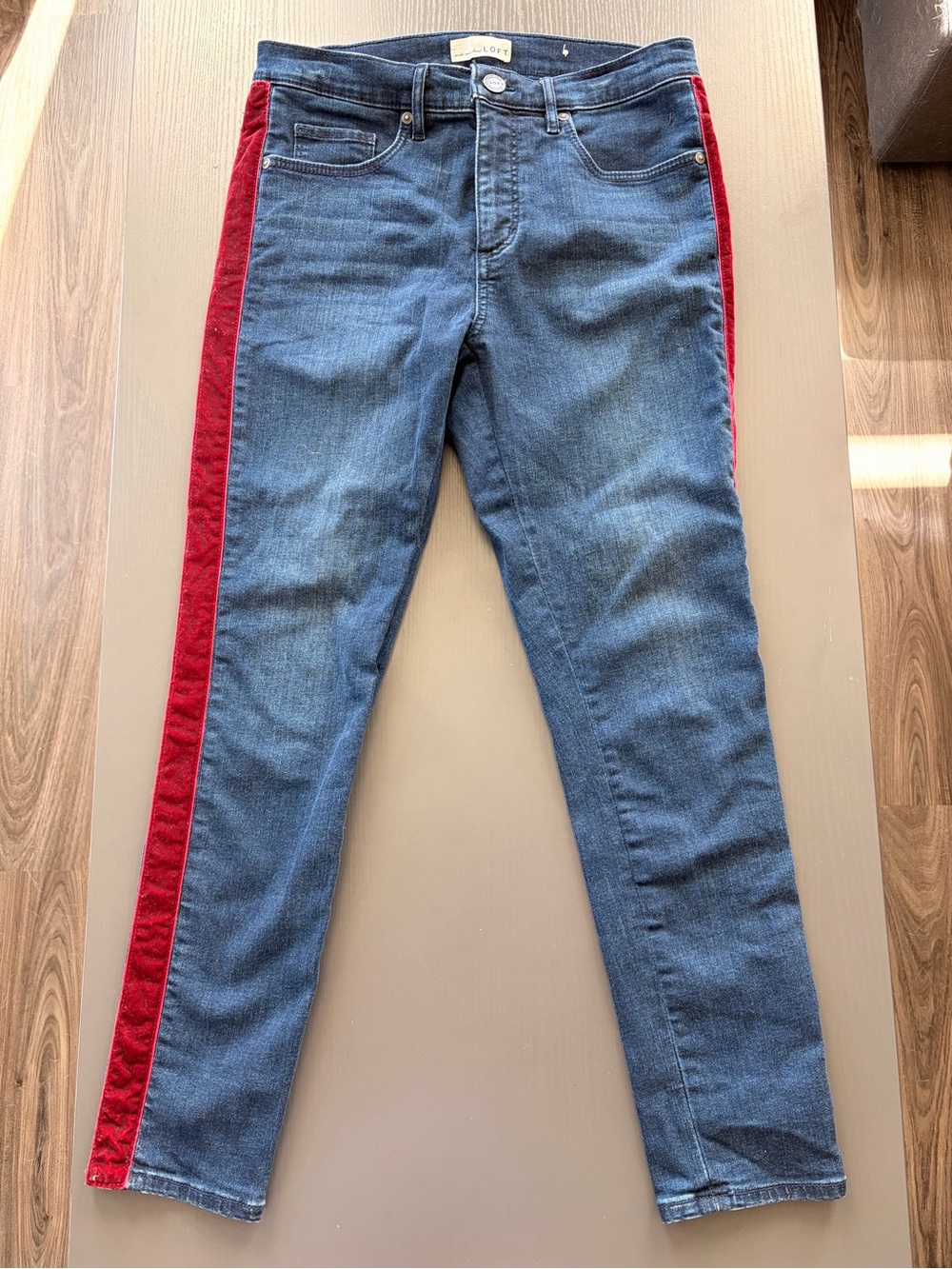 Stretchy Skinny Jean
